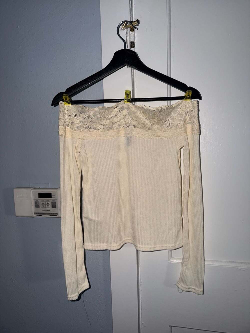 H&M Divided Off-the-Shoulder Lace Trim Ribbed Long Sleeve Top Size S